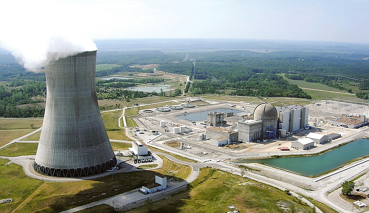 Gov. Jay Nixon on Friday announced plans to pursue a second nuclear power plant in Missouri, to be located adjacent to the current one in Callaway County. 