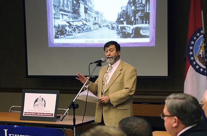 Historic City of Jefferson president Steve Veile welcomes candidates and residents to the organization's first voter forum Tuesday evening. Historic preservation is one issue facing mayoral candidates.