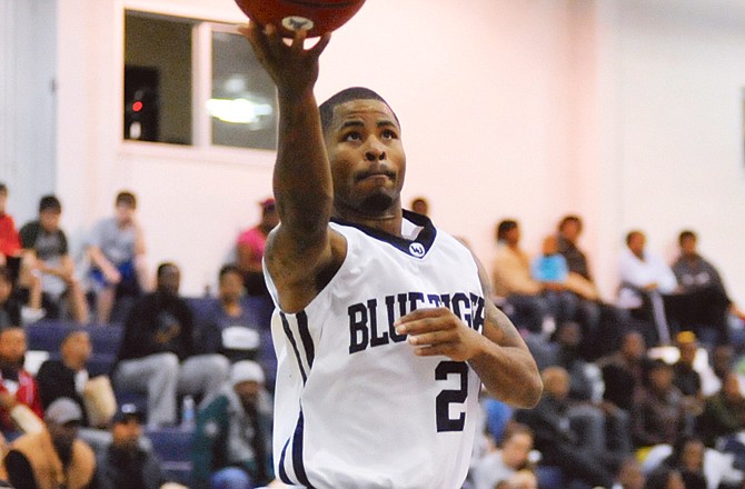 Pierre DeClue of Lincoln is tied for sixth in the MIAA in scoring as the Blue Tigers prepared to host Nebraska-Omaha this afternoon at Jason Gym.