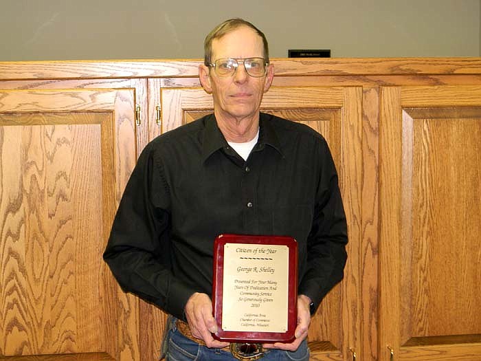 The California Area Chamber of Commerce Citizen of the Year George Shelley with the award presented to him at the annual dinner/meeting held Jan. 29 at the California Nutrition Center.