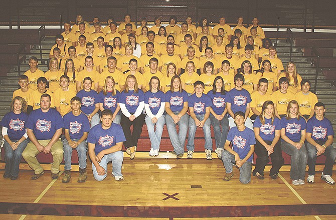 Linn FFA members for 2010-11 are shown above. 