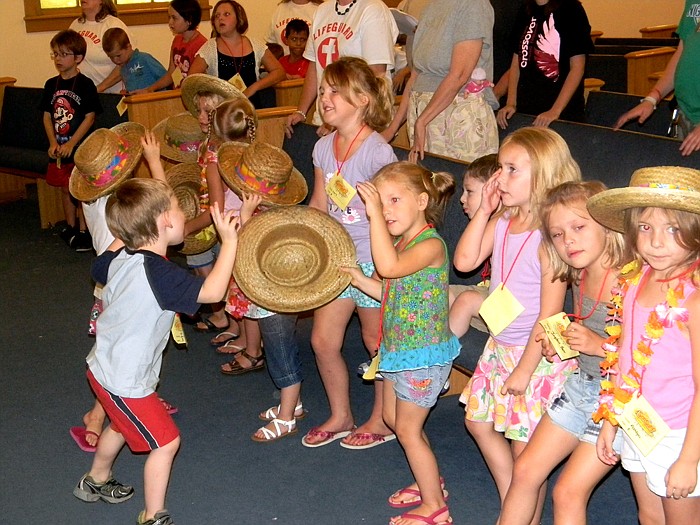 Children sing "Meet Up" during the VBS Opening Ceremony.