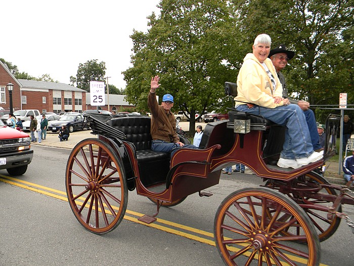 George Shelley, 2010 California Area Chamber of Commerce Citizen of the Year, served as one of the Grand Marshals for the 2011 Ozark Ham and Turkey Festival Parade. Bill and Elsie Meyer supplied the carriage ride for Shelley. The 2010 California Area Chamber of Commerce Business of the Year, California Construction Supplies, was not available for the parade.