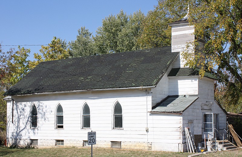  People contending they are members of the Second Missionary Baptist Church of Auxvasse are questioning the legality of a recent sale of the church to an Auxvasse pastor. The church has not been used for several years.