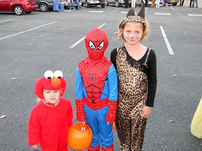 Ivee, left, Mabree, middle, and Kaydee Cooper went "Trunk or Treating."
