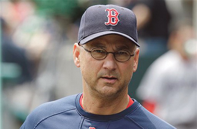 Former Red Sox manager Terry Francona looks into the dugout during a game earlier this season. Francona interviewed for the Cardinals' manager job Tuesday. 