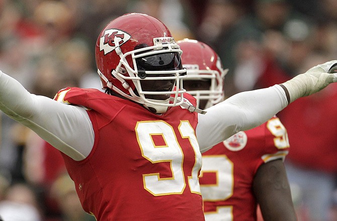 Chiefs linebacker Tamba Hali celebrates after sacking Packers quarterback Aaron Rodgers during Sunday's game at Arrowhead Stadium.