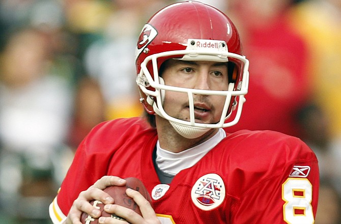 Kyle Orton had a successful debut Sunday as the starting quarterback of the Chiefs.