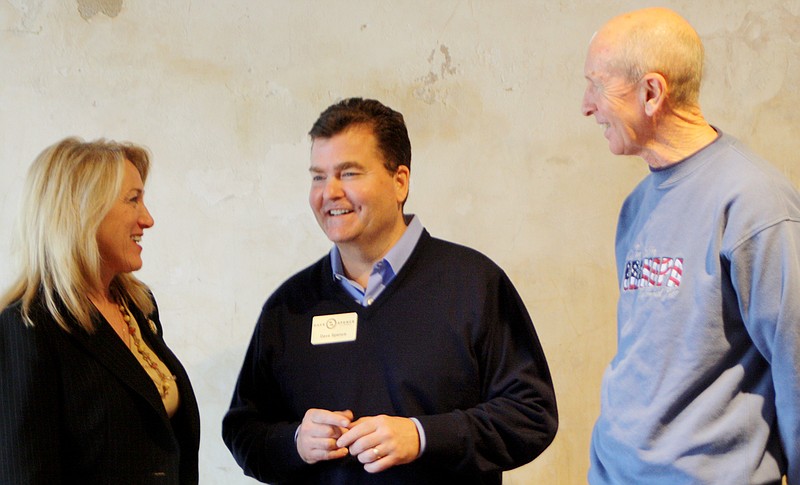 Dave Spence, center, Republican candidate for governor, chats with Rep. Jeanie Riddle, R-Mokane, left, and Dean Powell, chairman of the Callaway County Republican Committee, during a campaign luncheon meeting Monday with Callaway County Republican officials and leaders at Bek's Restaurant in Fulton.