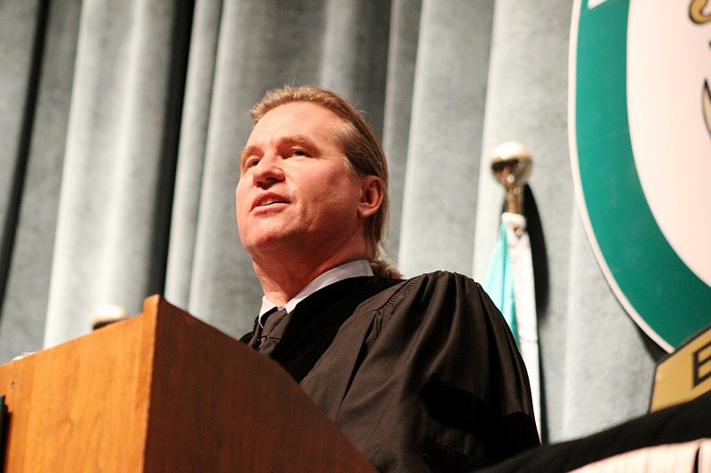 Val Kilmer addresses the 2012 William Woods University graduating class. Kilmer spoke on a variety of topics during his commencement speech, from Mark Twain's thoughts on education to the importance of living your life for others.