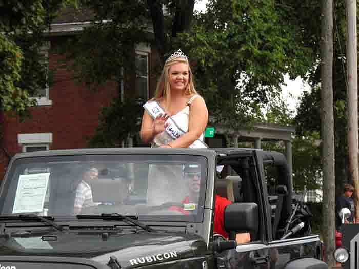 Bailey Glenn, 2011 Miss Moniteau, rides in the 2012 Moniteau County Fair Parade held Saturday, Aug. 4, before passing her crown to 2012 Miss Moniteau Caitlin Meyer. Glenn will be representing Moniteau County in the State Fair Pageant Thursday and Friday in Sedalia.