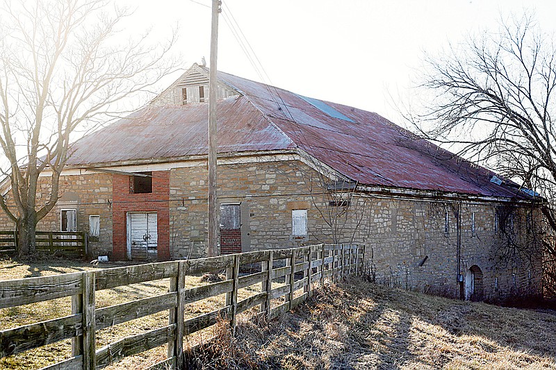 After the Fulton Heritage Trust offered to pay half the cost, the Fulton City Council approved a motion Tuesday night to create an ordinance to consider buying the old rock barn and 12 acres at Fulton State Hospital from the state.