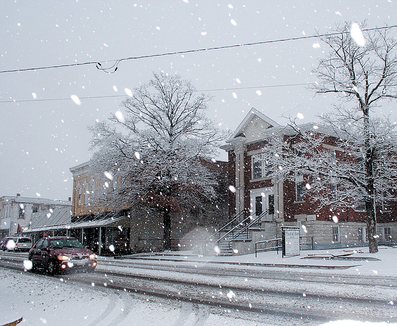 Snow blanketed the town of California and surrounding areas of Mid-Missouri in the early hours of Monday, Dec. 31, 2012, and continued to fall throughout the day, resulting in a white New Year's Eve.