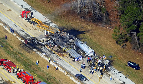 Authorities: 4 Dead In Fiery Highway Crash | Jefferson City News Tribune