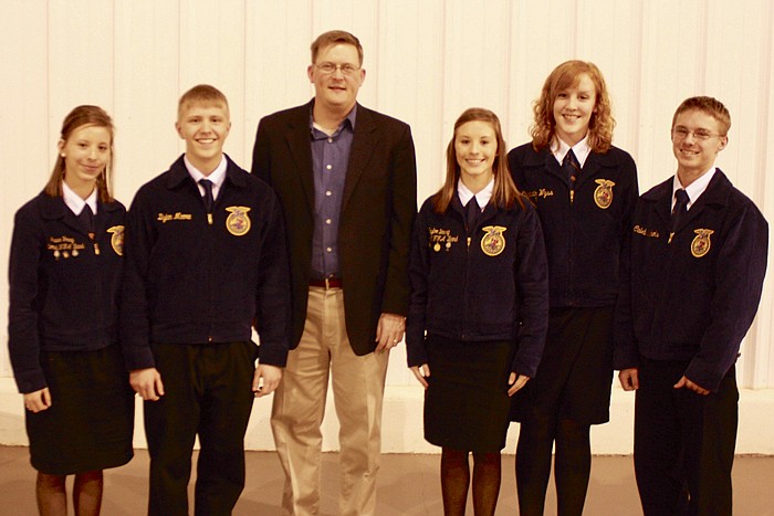 Five members of the Russellville High School FFA Chapter attended a public speaking institute hosted by former national FFA officer Andrew McCrea and the six current Missouri FFA State Officers.
At the institute held in Chilicothe earlier this month, students learned techniques for successful public speaking and tips for interviews.
Students from Cole County R-1 School who attended include, from left, Grace Young, Devin Koestner, Former National Officer Andrew McCrea, Taylor Young, Elizabeth Wyss and Caleb Nichols.
Submitted photo