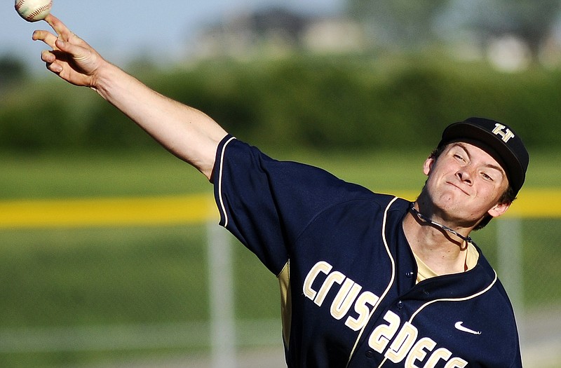 Trevor Schnieders is back for the Helias Crusaders this season.