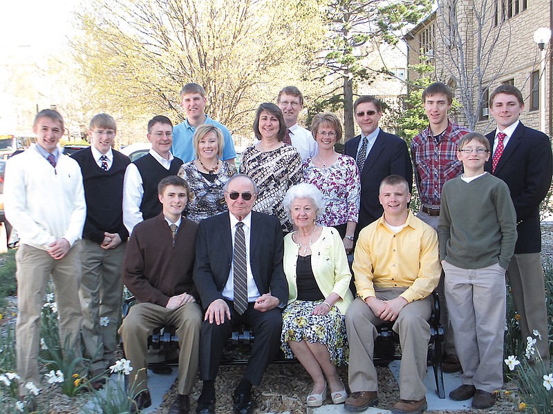 Morris and Dolores Burger surrounded by their children and grandchildren on their April 20 bench dedication at the University of Missouri.