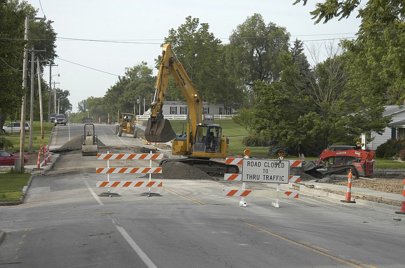 Democrat photo / David A. Wilson
Highway 87 south is closed on Tuesday, June 4. In the photo from near the Rice Boulevard intersection, excavation work connected with the Highway 87 sidewalk project goes forward.