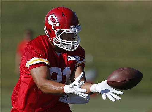 Chiefs tight end Tony Moeaki catches the ball during training camp Wednesday in St. Joseph.