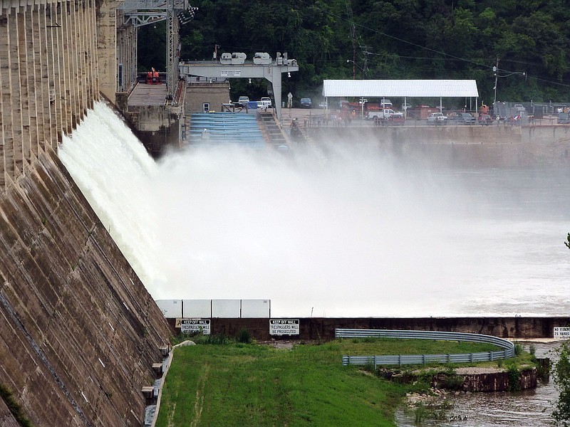 According to a press release issued by Miller County 911 Dispatch director Michael Arnold, all low lying areas on the banks of the Osage River including the cities of Bagnell and Tuscumbia, were advised to seek higher ground as Ameren Missouri opened the spill gates at Bagnell Dam late Wednesday morning. Arnold said opening the dam's floodgates will cause waters to rise three feet per hour in these low lying areas on the Osage River. 