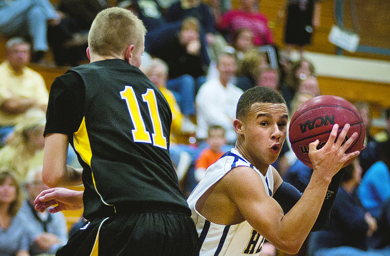 Isiah Sykes of Helias is one of the veteran players for the Crusaders this season.