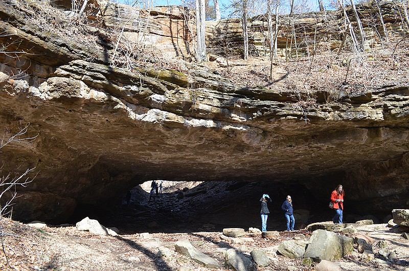 Traipsing over rocks and tree roots, ascending Ozarks bluffs to behold magnificent views of the Lake of the Ozarks is how Kenny Neal will spend his New Year's Day - and he hopes fellow Missourians will join him.