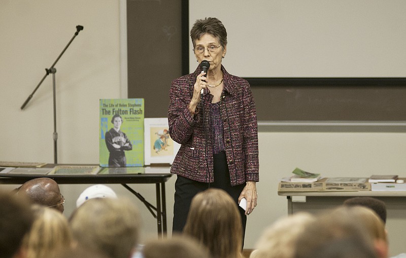 Sharon Kinney Hanson, author of "The Life of Helen Stephens: The Fulton Flash," talks to William Woods University students and members of the public about Helen Stephens on Wednesday, Sept. 24, 2014, inside the school's library auditorium.