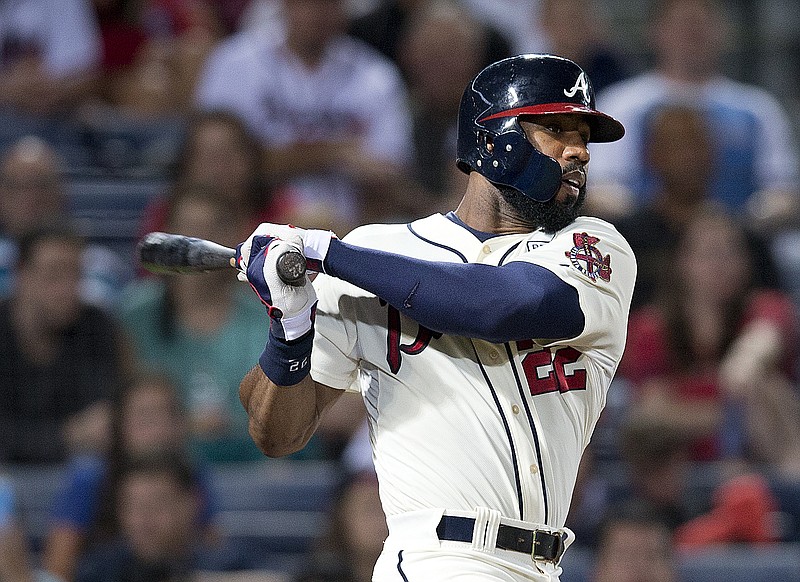 The Cardinals acquired right fielder Jason Heyward from the Braves on Monday.