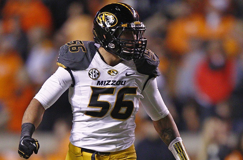 Shane Ray and the Missouri defense will be taking on a big Arkansas offensive line this afternoon at Faurot Field.