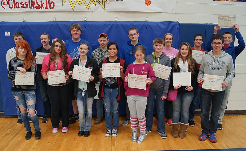 California High School students receiving Pinto Strong Awards are, front row, Samantha Davis, Taylor Werdehausen, Starr Kearney, Cristina Garcia, Ally Meisenheimer, Madison Ratcliff, Kayli Vandegriffe Trevor Hall; back row: Jacob Woratzeck, Taylor Kuttenkuler, Jacob Small, Micaiah Garcia, Nick Green, Emma Baer, Trevor Gerling and Matthew Hurt.