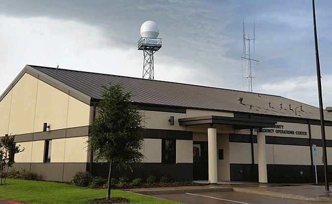 The MU radar will be a E750 dual-pol X band radar, manufactured in St. Louis by EWR Weather Radar. This radar site is located in Dallas.