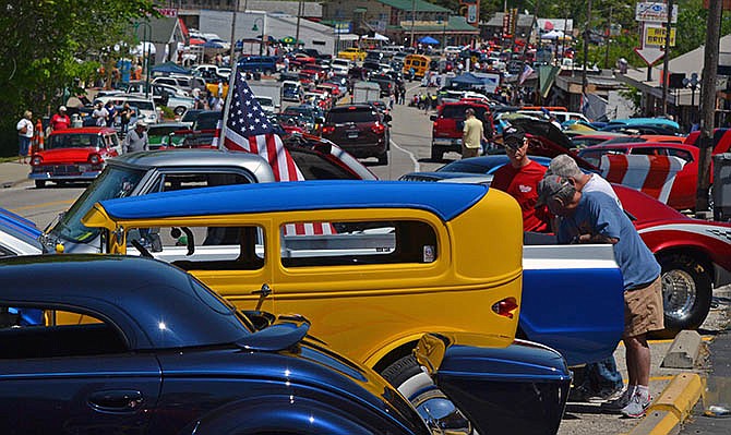 The Bagnell Dam Strip was filled with nearly 1,000 cars for the Magic Dragon Street Meet at the Lake of the Ozarks. The event began Friday.