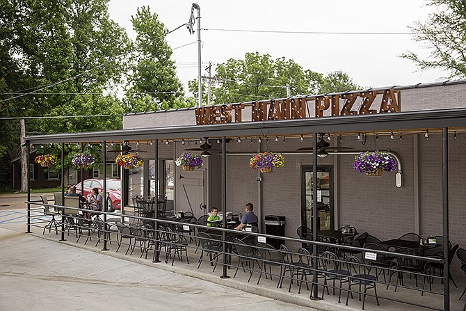 Located in the 1900 block of West Main Street, West Main Pizza was selected to receive the Golden Hammer award by the Historic City of Jefferson for the revival of an existing, older property.