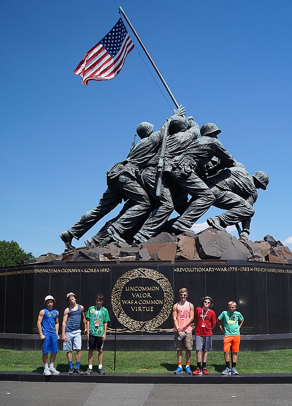 California Middle School students visiting the Iwo Jima Memorial.