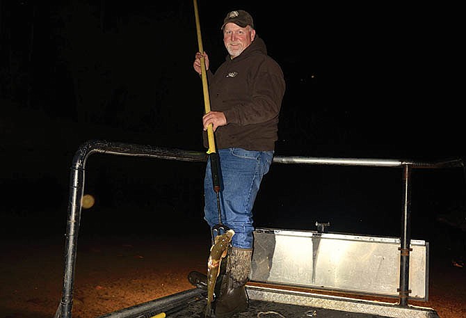 Driftwood Outdoors: Fish gigging with a state senator