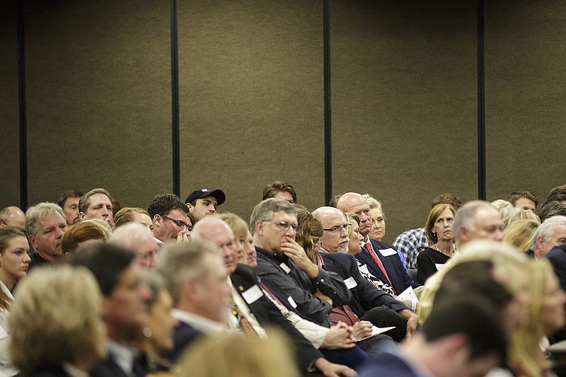 GOP supporters packed the Farm Bureau Headquarters main floor Tuesday evening during the first public forum held with all five 2016 Missouri gubernatorial candidates.