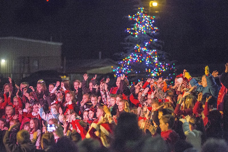 Red Lick Lights Christmas Tree Texarkana Gazette