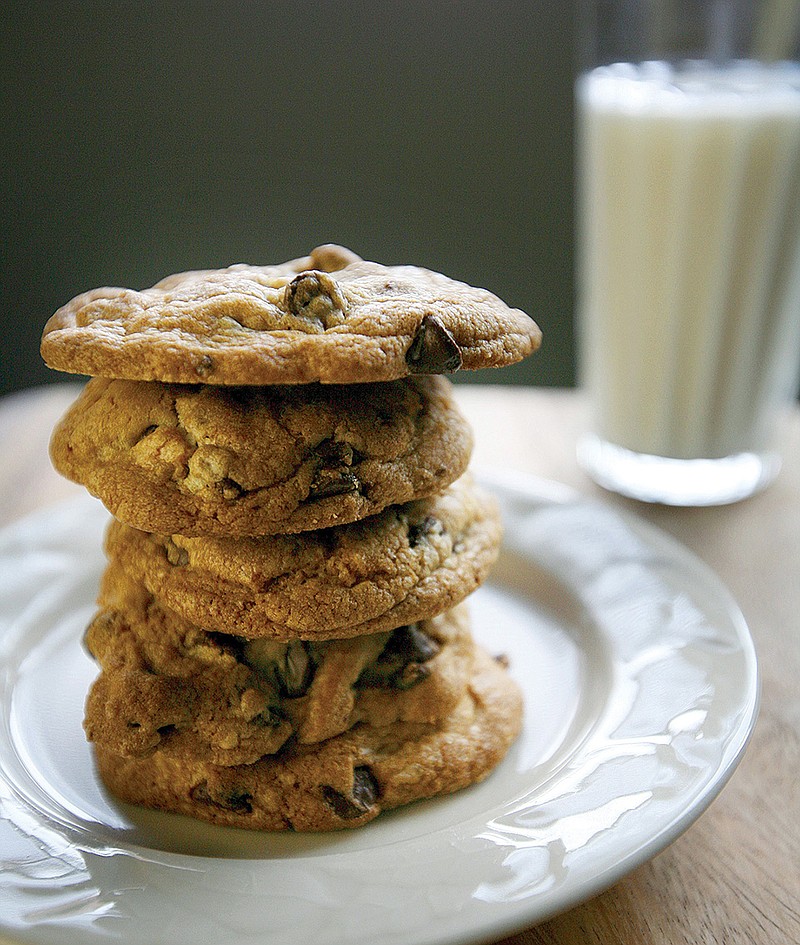  Chewy Chocolate Chip Cookies often call for baking powder and baking soda. 