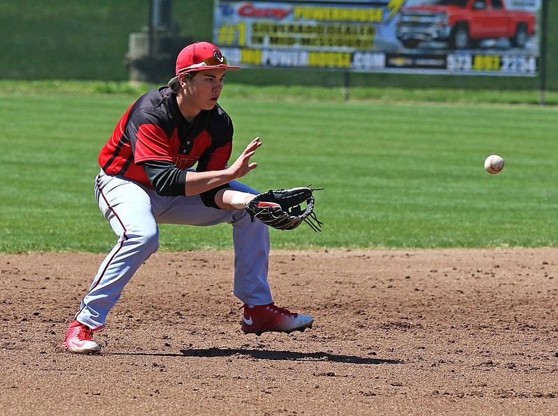 Jefferson City Jays infielder Grant Wood was a first-team All-State selection in Class 5, chosen by the Missouri
High School Baseball Coaches Association.