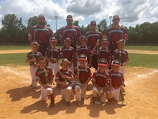 Unbeaten Razorbacks | Texarkana Gazette