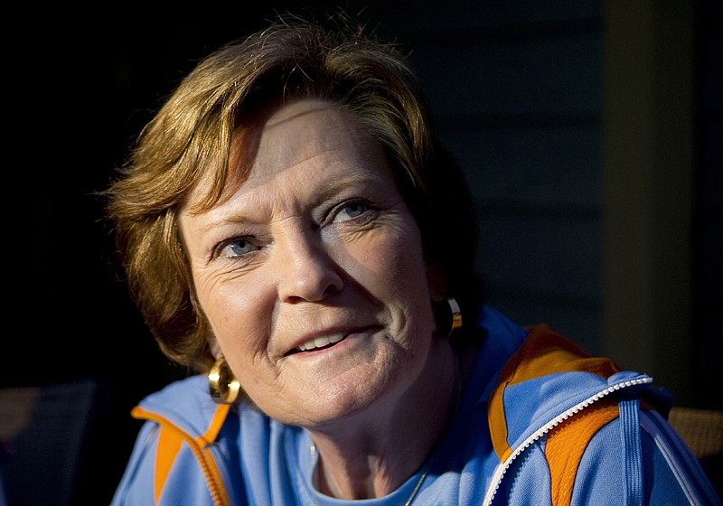 Pat Summitt speaks to a reporter at her home March 12, 2012, in Blount County, Tenn.  Summitt's family said Sunday that the last few days have been difficult for the former Tennessee women's basketball coach as her Alzheimer's disease progresses.