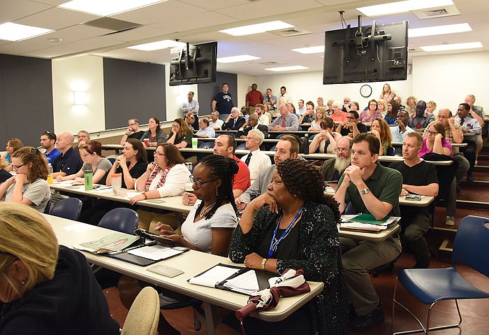 Lincoln University faculty gather for a Faculty Senate meeting Thursday morning, Aug. 25, 2016 in Martin Luther King Hall. Some employees discussed forming a union with the Missouri National Education Association. 