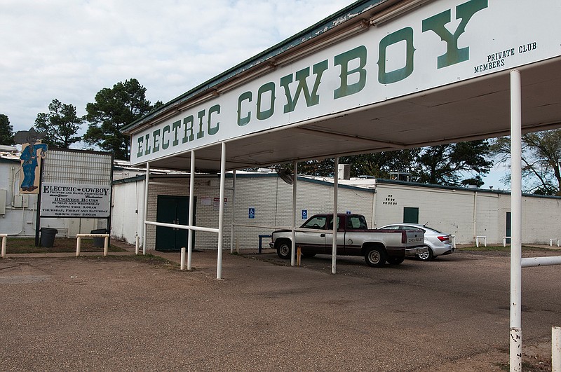 Electric Cowboy rides away Texarkana Gazette