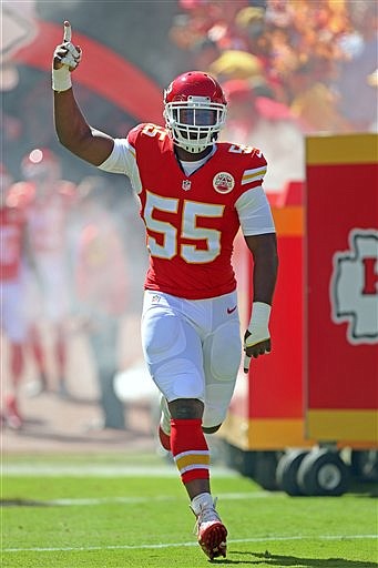 Kansas City Chiefs linebacker Dee Ford (55) takes the field before an NFL game against the San Diego Chargers on Sunday, Sept. 11, 2016 at Arrowhead Stadium in Kansas City, Mo. The Chiefs won the game 33-27. (AP Photo/TUSP, Jay Biggerstaff)