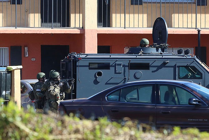 Manhunt underway for suspect in killing of Orlando officer | Jefferson ...