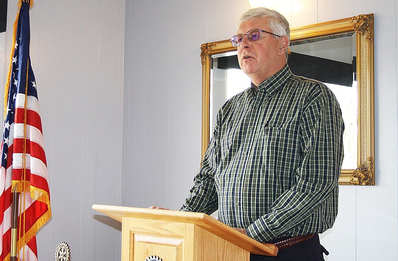 Henry Niles, owner of the Kingdom City based Callaway Carriers, entertains the crowd during Wednesday's meeting of the Fulton Rotary Club.