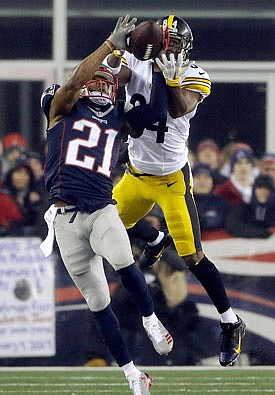 Patriots cornerback Malcolm Butler breaks up a pass intended for Steelers wide receiver Antonio Brown during the AFC championship game Sunday in Foxborough, Mass.
