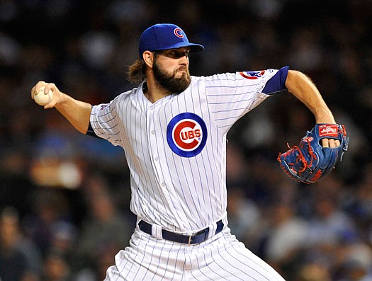 Jason Hammel, shown here pitching for the Cubs last season, has agreed to a two-year contract with the Royals.