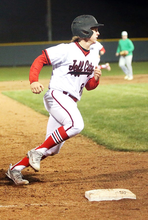 Kade Franks of the Jays rounds third base during a scrimmage against Blair Oaks in Friday night's Jamboree at Vivion Field.