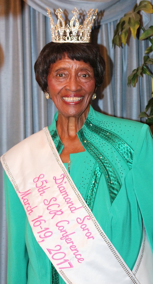 Haskins named 'Diamond Soror' at AKA conference Texarkana Gazette